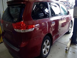 2014 TOYOTA SIENNA, BURGUNDY, LE MODEL, 3.5L, AT, FWD,   Z26373